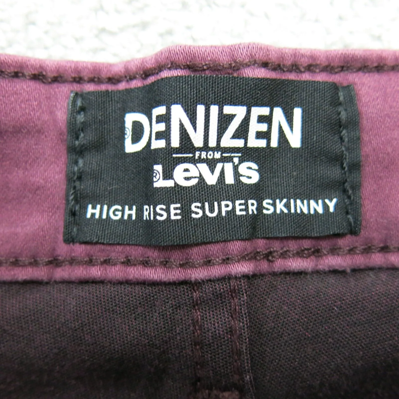 Denizen From Levis Womens High Rise Super Skinny Jeans Denim Pockets Pink SZ W27