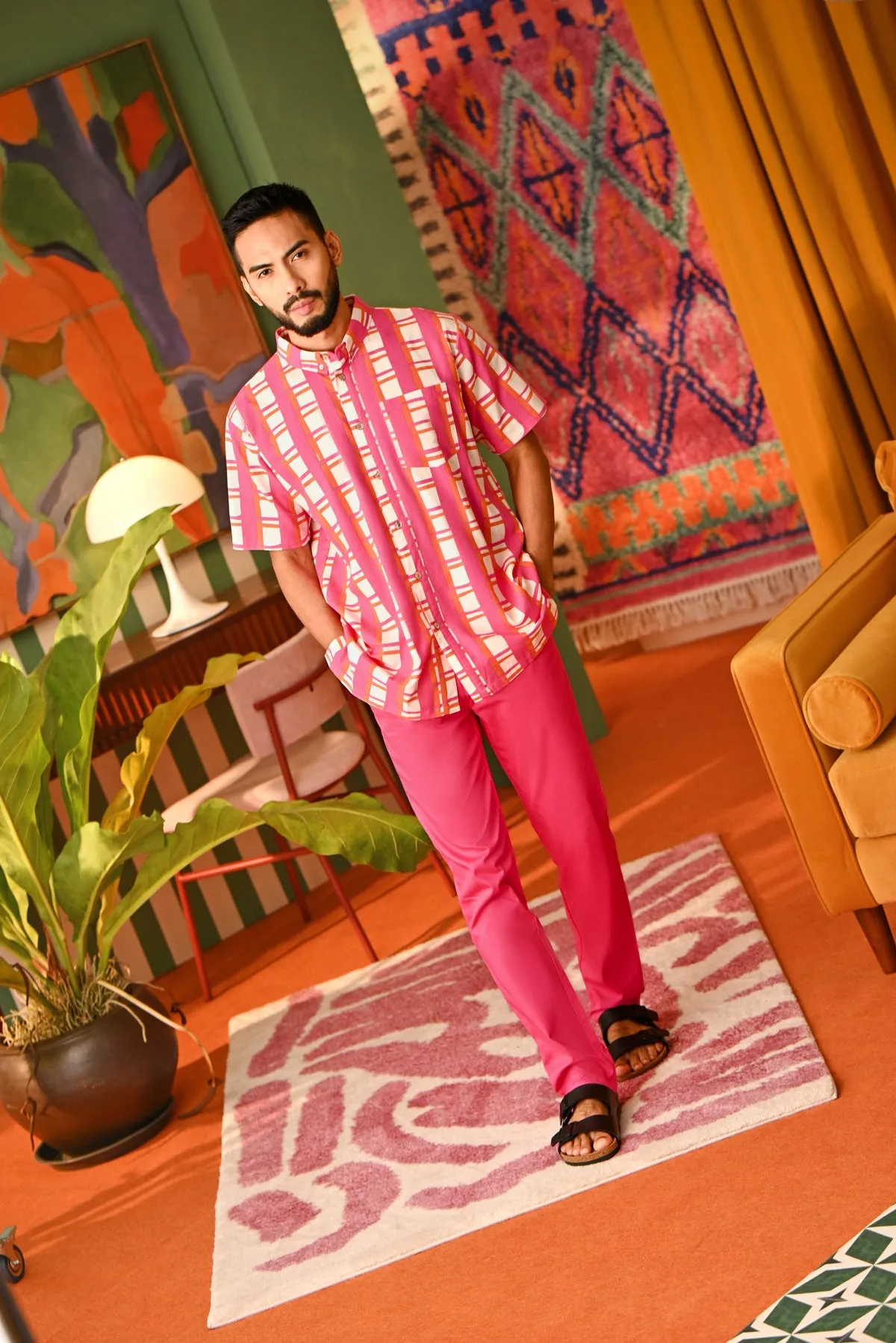 The Perfect Men Slim Fit Pants - Fuchsia Pink